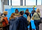 Reger Andrang am Messestand der HföD: Viele Messebesucher informieren sich über die Studiengänge der Hochschule. 